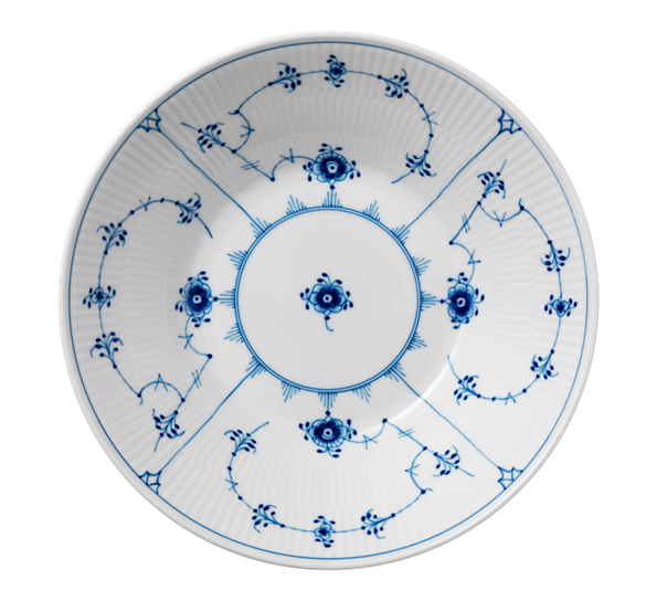 Musselmalt Riflet tallerken dyp 24 cm fra Royal Copenhagen