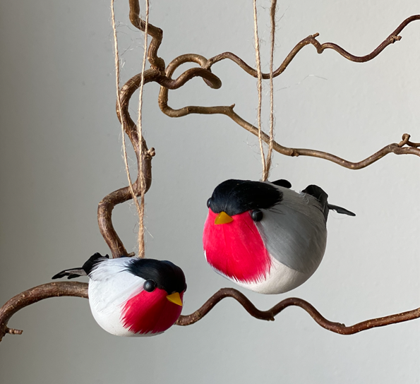 Dompap l med heng fra Und