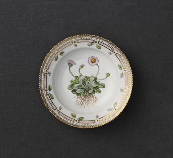 Flora Danica tallerken dyp 22cm fra Royal Copenhagen