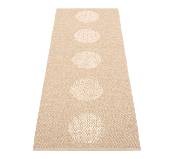VERA 2.0 matte beige metallic 70x200 cm fra Pappelina