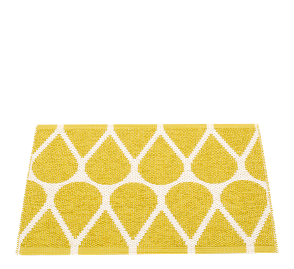 Otis matte mustard 70x50 cm fra Pappelina
