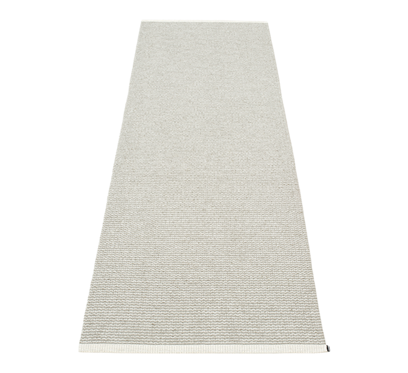 Mono matte fossil grey 70x200 cm fra Pappelina