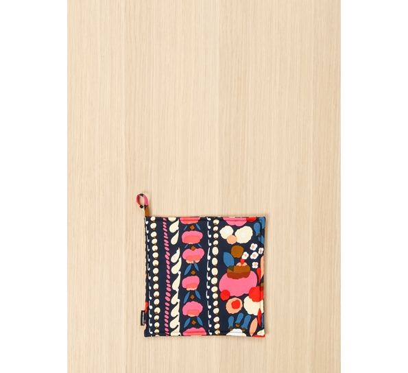 Tuppurainen grytelapp blå rød gul fra Marimekko