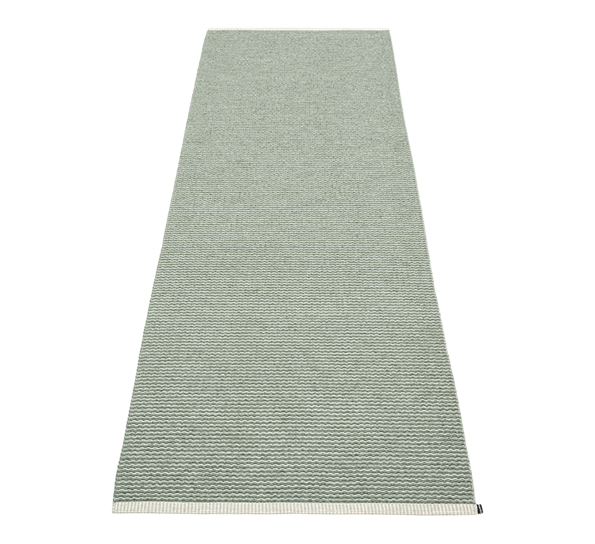 Mono matte sage 85x260 cm fra Pappelina