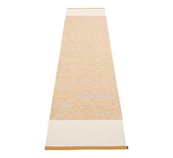 Edit matte oker vanilje beige metallic 70x300 cm fra Pappelina