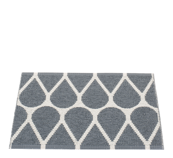 Otis matte granit 70x50 cm fra Pappelina