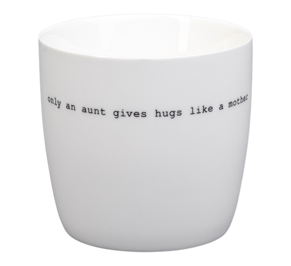 Krus Only an aunt givs hugs like a mother 30 cl hvit fra Sögne Home
