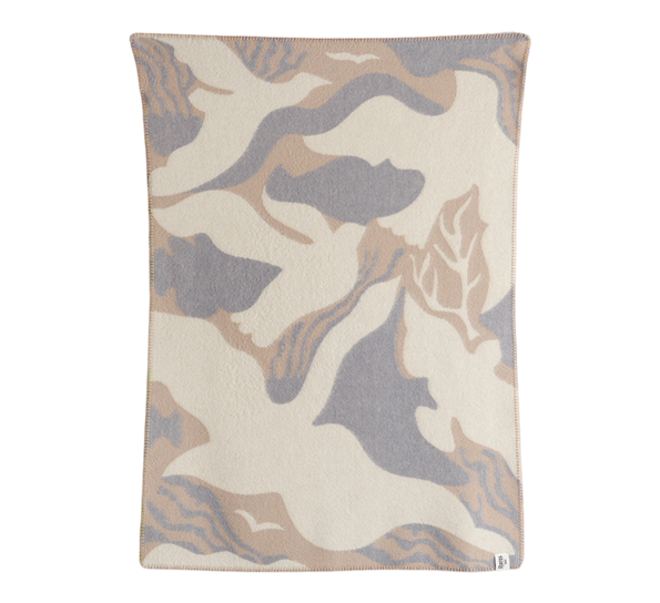 Fugl og Fisk halvpledd 135x100 cm fra Røros Tweed