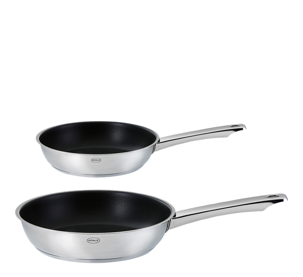 <p>Moments stekepannesett 20 og 28 cm&nbsp;fra Rösle</p>
